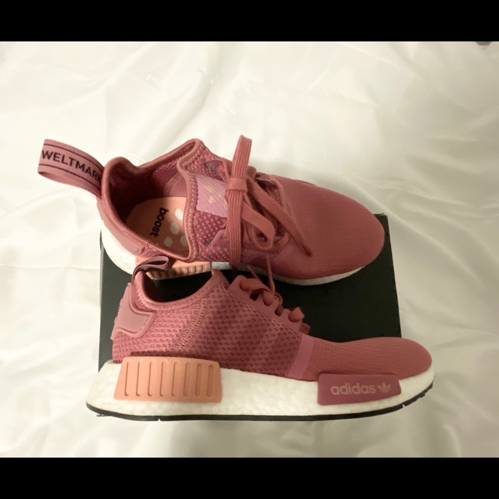 *SOLD* NMD R1 Trace Maroon - Picture 2 of 7
